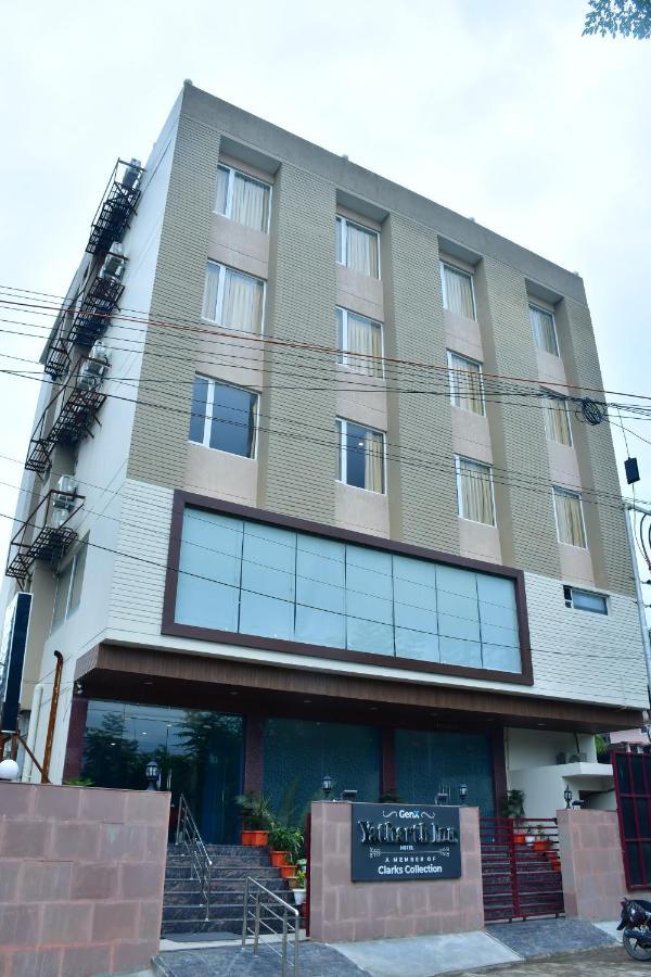 Hotel Yatharth Inn พาราณสี ภายนอก รูปภาพ